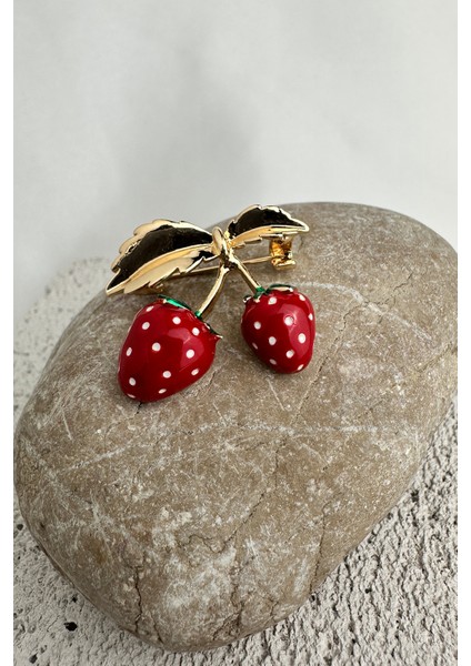 Altın Sarısı Kırmızı Beyaz Mineli Çilek Broş (3cm) modelleri