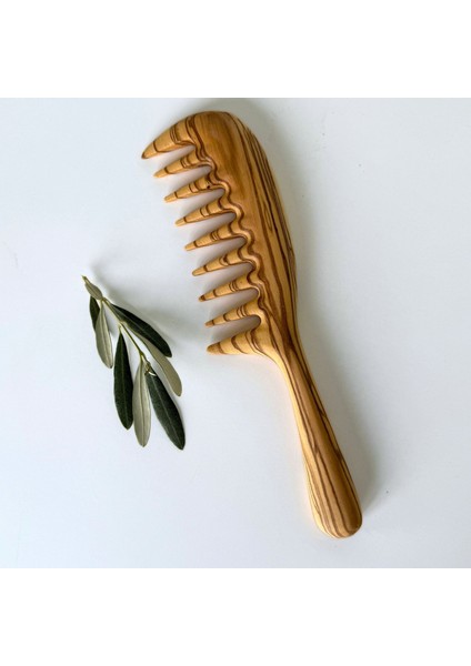 Zeytin Ağacı Geniş Dişli Saplı Tarak – Yıpranmış Saçlar Için Kişiselleştirilebilir, Doğal ve Şık