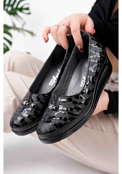 Kadın Hakiki Deri Siyah Comfort Ayakkabı