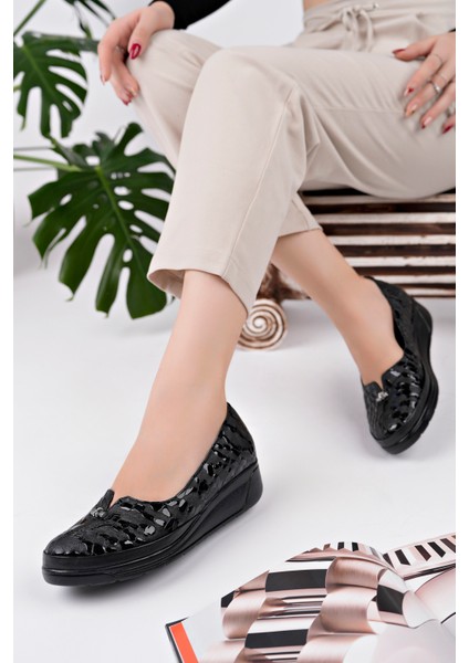 Kadın Hakiki Deri Siyah Comfort Ayakkabı fiyatları