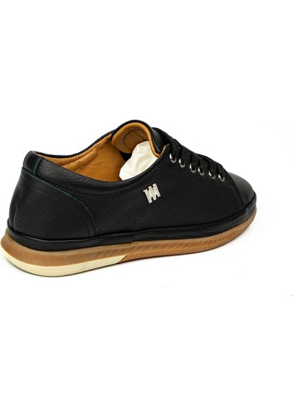 160 Siyah Deri Kadın Günlük Ayakkabı fırsatları