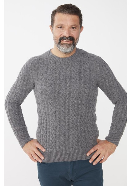 Erkek Sıfır Yaka Saç Örgülü Yün Kazak Füme