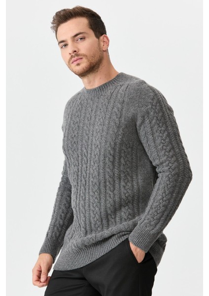 Erkek Sıfır Yaka Saç Örgülü Yün Kazak Füme