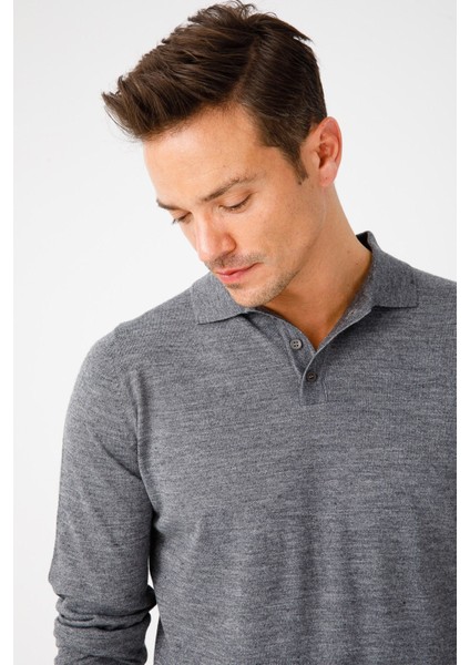 Erkek Basic Polo Yaka Ince Triko Kazak Füme fırsatları