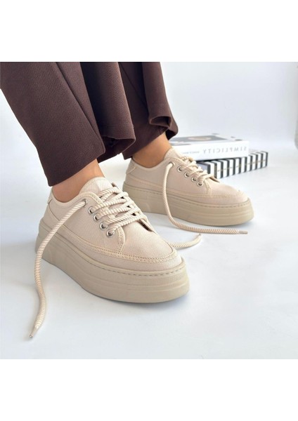 Carin Bej Keten Bağcıklı Spor Ayakkabı fırsatları