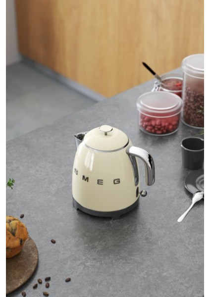 Şık Bej Retro Mini Çaydanlık, 50'ler Tarzı, Kompakt ve Kullanışlı Tasarım modelleri