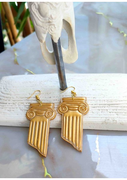 Didyma Golden Column El Yapımı Altın Renkli Sütun Küpe
