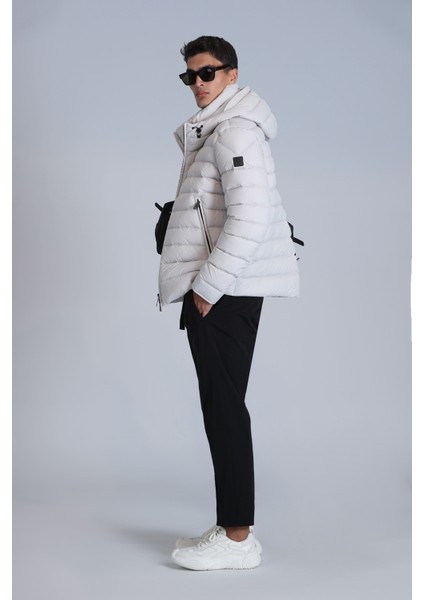 Oversize Kapüşonlu Erkek Kışlık Mont - Minimalist Tasarım