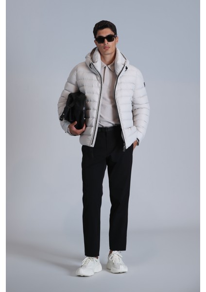 Oversize Kapüşonlu Erkek Kışlık Mont - Minimalist Tasarım