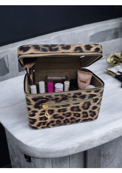 Leopar Desenli Taşınabilir Makyaj Çantası, Aynalı ve Saplı, Şık ve Pratik Tasarım fırsatları
