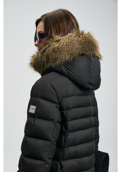 Elit Siyah Kadın Mont 122120049