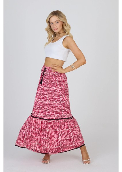 Fuşya Etnik Desenli Viskon Uzun Etek – Doğallığın ve Şıklığın Buluşması