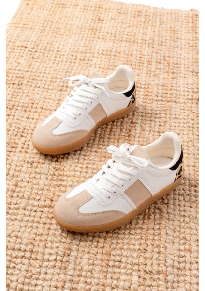 M-6006 Beyaz Garni Leopar Desenli Bağcıklı Termo Taban Günlük Kadın Spor fiyatları