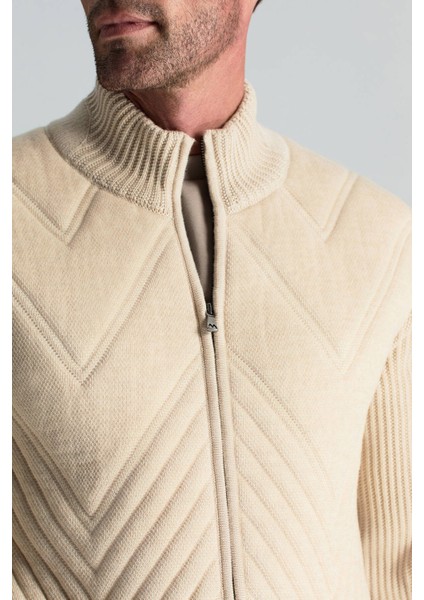 Açık Bej Activewear Triko Ceket modelleri