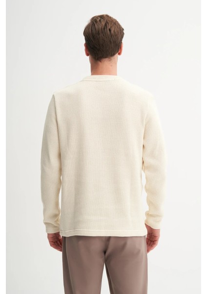 Erkek Ekru Selanik Örgü Pamuk Karışımlı Regular Fit Sweatshirt modelleri