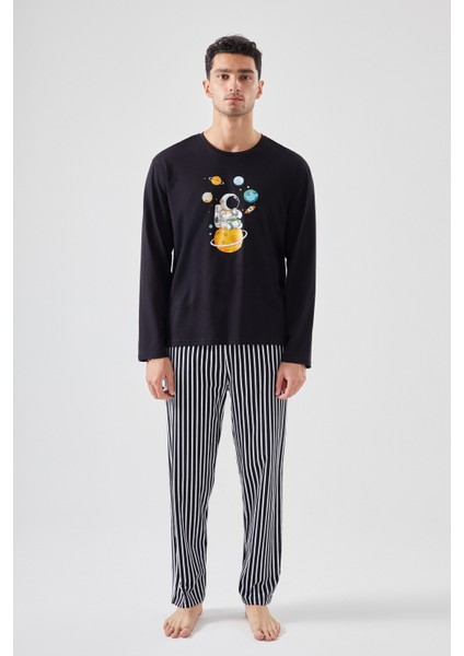 Erkek Pamuklu Uzun Kollu Üst Astronot Baskılı Alt Çizgili Pijama Takımı