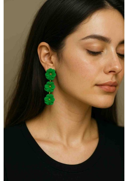 Green Love Yeşil Sallantılı El Yapımı Tasarım Çiçek Küpe