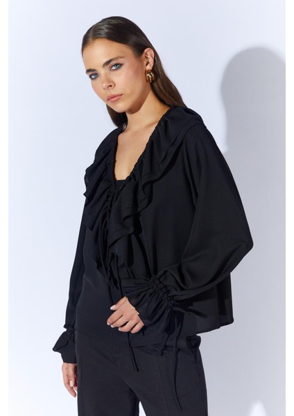 Kadın Siyah TN023 Önü Fırfırlı Kolları Bağlamalı Şifon Buluz modelleri