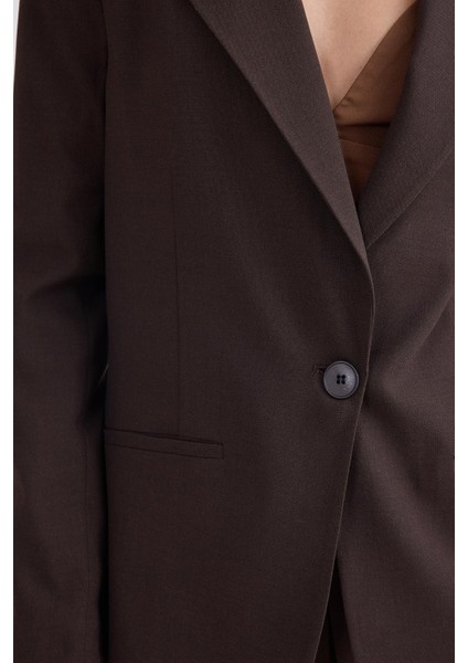 Önden Tek Düğme Kapamalı Blazer Ceket modelleri