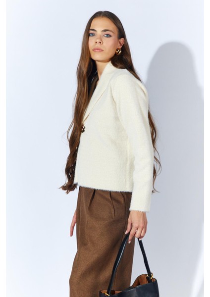 Kadın Ekru 8949 Gömlek Yaka Gold Düğmeli̇ Sakal Hirka modelleri