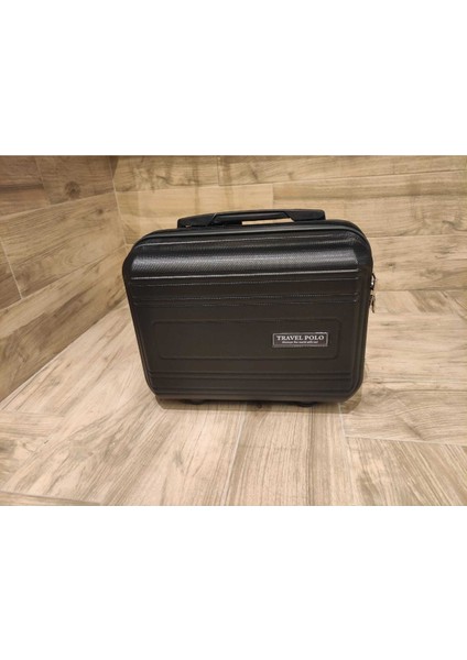 Şık Siyah Makyaj Çantası - Travel Polo, Hafif ve Kullanışlı Tasarım