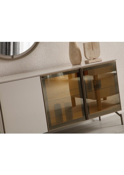 Milano Vol1 Dining Room