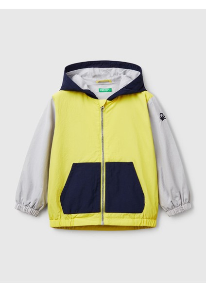 Erkek Bebek Sarı Kolu Logo Detaylı Astarlı Kapüşonlu Yağmurluk indirimleri