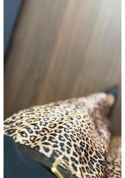 Leopar Desenli Parlak Kumaş Kadın Uzun Etek fırsatları