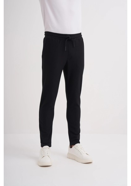 Siyah Erkek Regular Fit Dikey Şeritli Süprem Eşofman Altı fırsatları