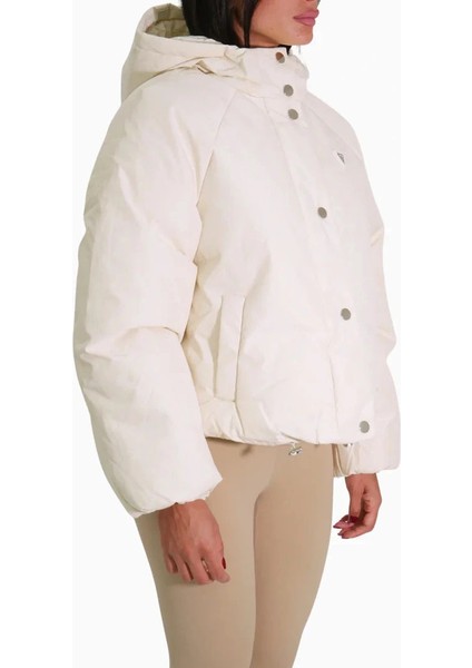 Jacke Kadın Çok Renkli Aktif Mont V5BL07WGLW2-F0YN modelleri