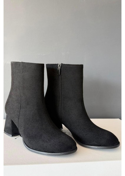 Kadın Marta Siyah Süet 6 cm Kalın Topuklu Yumurta Burun Fermuarlı Bot fiyatları