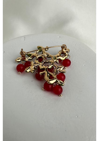 Altın Rengi Yaprak Detay Kırmızı Üzüm Salkımı Broş (4cm) fiyatları