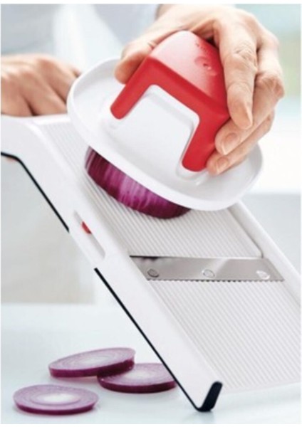 Kırmızı Mini Dilim Dilim Pratik Rende, Kolay ve Hızlı Kullanım Sağlar fiyatları