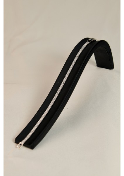 Dikdörtgen Sıralı Zirkon Taşlı Kadın Çelik Görünümlü Xp Zincir Bileklik fırsatları