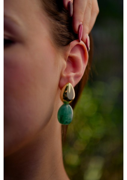 Yeşil Mermer Taşlı Damla Model Şişme Kadın Çelik Görünümlü Xp Küpe modelleri