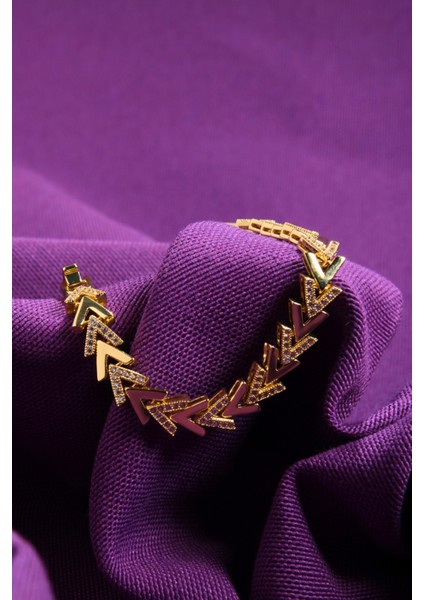 Zirkon Taşlı V Model Kadın Çelik Görünümlü Xp Zincir Bileklik fiyatları