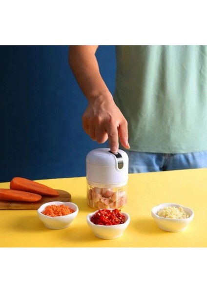 Şarjlı 3 Bıçaklı 350 ml Gıda Doğrayıcı Beyaz Renk modelleri