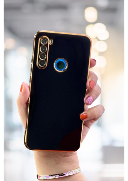 Xiaomi Redmi Note 8 Uyumlu Kılıf Parlak Kenarlı Altın Işlemeli Kamera Korumalı Kapak