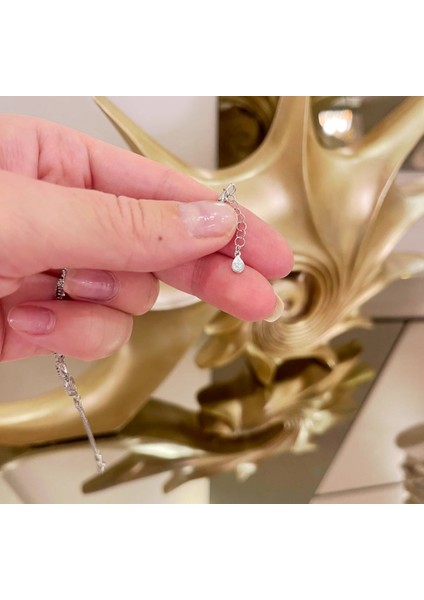 Safir Taşlı Damla Model Gümüş Bileklik modelleri