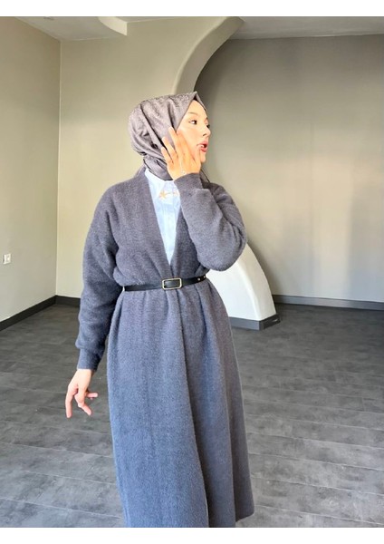 Selin Uzun Kemerli Oversize Triko Yünlü Hırka modelleri