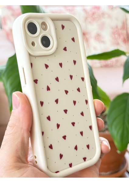 Apple iPhone 13 Kılıf Kamera Korumalı Silikon Renkli Kalp Tasarımlı Kamera Korumalı Silikon Kapak