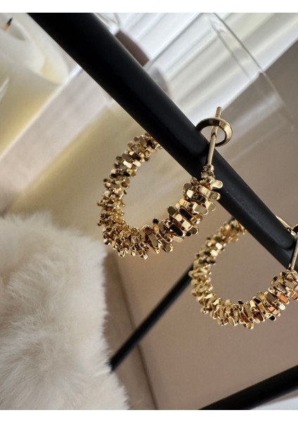 Çıkıntılı Parlak Gold Halka Küpe fiyatları