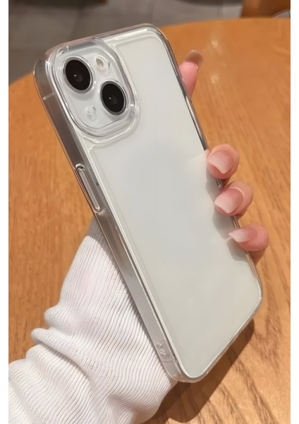 Apple iPhone 15 Kılıf Kamera Korumalı Şeffaf Ultra Ince Esnek Renksiz Silikon Kapak