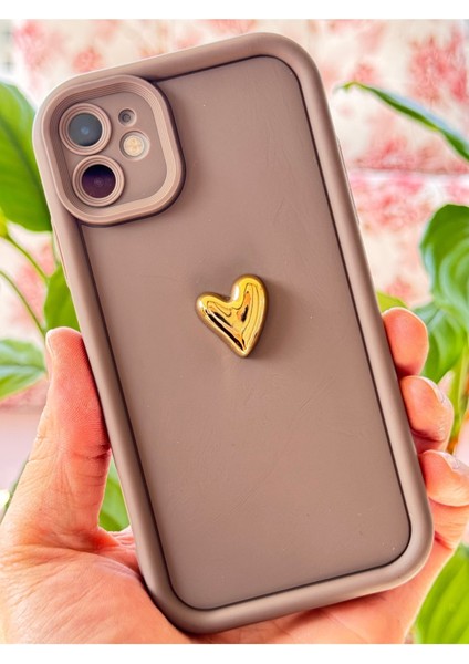 Apple iPhone 11 Kılıf 3D Kalp Tasarımlı Kahverengi Desenli Yumuşak Kamera Korumalı Silikon Kapak indirimleri