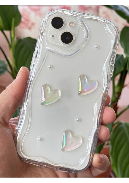 Apple iPhone 13 Uyumlu Kılıf 3D Kalpli ve Inci Tasarımlı Desenli Kamera Korumalı Şeffaf Silikon Kapak modelleri