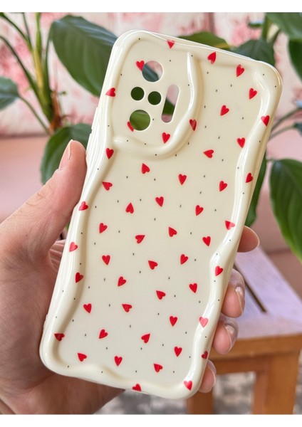 Xiaomi Redmi Note 10 Pro Kılıf Kamera Korumalı Dalga Kenarlı Kırmızı Kalp Desenli Silikon Kapak fiyatları