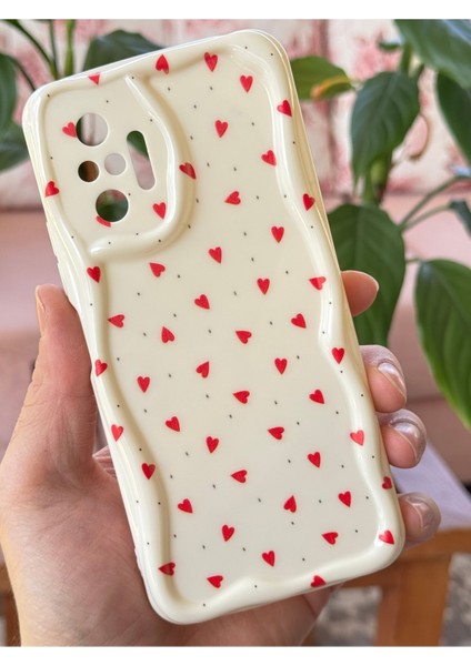 Xiaomi Redmi Note 10 Pro Kılıf Kamera Korumalı Dalga Kenarlı Kırmızı Kalp Desenli Silikon Kapak fırsatları