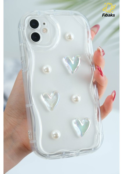 Apple iPhone 12 Kılıf Tasarımlı Desenli Kamera Korumalı 3D Kalpli ve Inci Tasarımlı Şeffaf Silikon Kapak