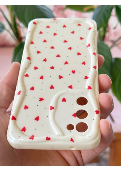 Samsung Galaxy S20 Fe Kılıf Kamera Korumalı Dalga Kenarlı Kırmızı Kalp Desenli Silikon Kapak