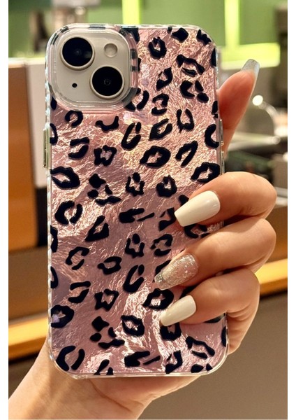 iPhone 13/14/15 Kılıf Hologramlı Pembe Leopar Desenli Darbe Emici Kamera Korumalı Silikon